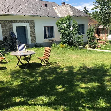 Case de vacanță Kali Kerted Vendeghazak Lidi Neni Haza Monoszlo